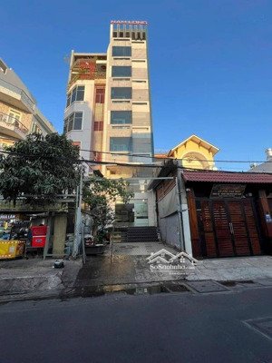 mặt tiền 9 tầng thống nhất - thang máy - pccc - 15 tỷ thương lượng