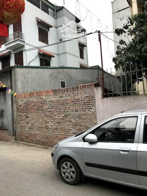 cho thuê mặt bằng đất phúc lợi