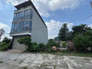 bán đất giãn dân đông ngàn ( gần vin cổ loa.
địa chỉ : thôn đông ngàn, xã đông anh ( x. đông hội.