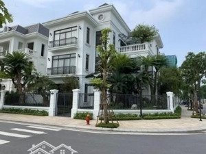 bán gấp biệt thự vinhomes green bay mễ trì, giá thỏa thuận, 266 m2, 4 tầng nổi + 1 hầm
