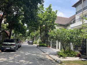 biệt thư đơn lập sân vườn linh đàm, lô góc hiếm, không gian sống đỉnh cao, 230m 5t chỉ 68,5 tỷ.
