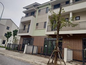 bán gấp căn góc siêu đẹp sh4 - centa city vsip từ sơn, sổ đỏ sang tên ngay