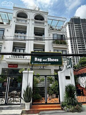 Vị trí vàng ngay Bến Thành! Chính chủ bán nhà mặt tiền Lê Lai Quận 1 (8x18m) 3 tầng giá chỉ 58 tỷ