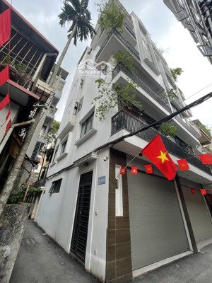 chính chủ cần bán nhà mặt ngõ thụy khuê - 48m2 x 6 tầng thang máy. lô góc. ngõ thông. giá 12.4 tỷ