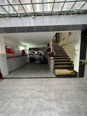 bán nhà chdv 4 tầng mặt tiền hẻm 60 lâm văn bền q7 ngang 8m thu nhập ổn định 35tr 14.9tỷ