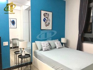 cho thuê căn phòng đầy đủ nội thất giáp q1 và đại học hiu hutech ngoại thương uef