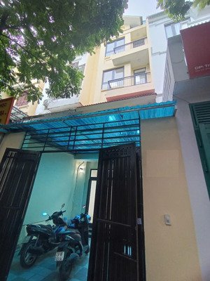 co thuê nhà đẹp giá rẻ kđt trung văn - vinaconex3. dt 90m2, 4 tầng, mt 5m, đầy đủ đh, nl, giá 27tr