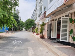 nhà phan văn trị, p. 10. dt: 7mx15m, cn 105m2, nhà trệt 2 lầu, giá 8 tỷ tl - mỹ linh 