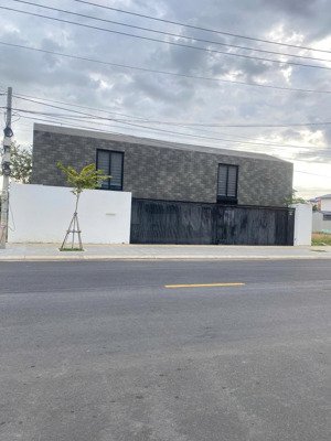 bán villa nghỉ dưỡng, biệt thự ngay trung tâm tp. bà rịa vị trí đắc địa, đường lê đại hành