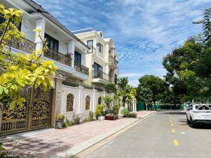 lô biệt thự 300m2 đường số 16 kđt hà quang ii giá siêu tốt chỉ 49tr/m2. lh 