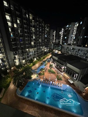 cho thuê nhanh căn 104m2, 3pn diamond alnata 18tr/tháng, nhà mới đẹp, view hồ bơi. ở ngay