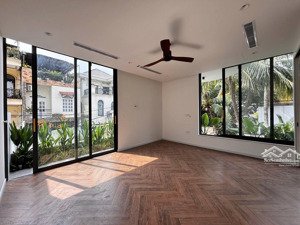 cho thuê villa nguyễn ư dĩ, thảo điền
villa for rent nguyen u di, thao dien