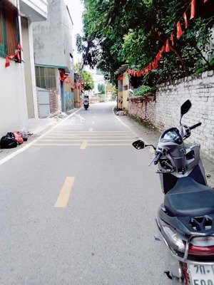 bán nhà riêng 50m2, 5pn, 5 tỷ tại đường di trạch, hoài đức