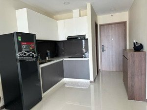 chính chủ bán nhanh 2 phòng ngủ 2 wc tặng nội thất giá siêu tốt