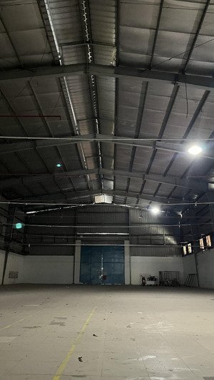 cho thuê kho 1100m2 tân kỳ tân quý, có bảo vệ 24/7, có pccc thẩm duyệt