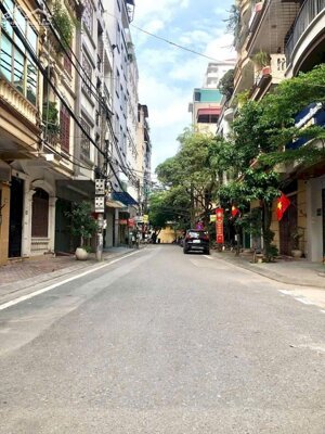 BÁN NHÀ TÂY SƠN TRUNG TÂM ĐỐNG ĐA 13,5 TỶ 40M 6 TẦNG CÓ THANH MÁY