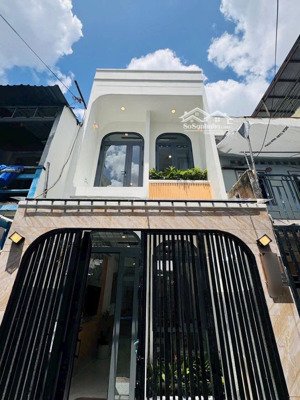 nhà đẹp, giá tốt tại phan văn trị, p11, q. bình thạnh. 93m2/5ty4 sổ hồng riêng sang tên trong ngày