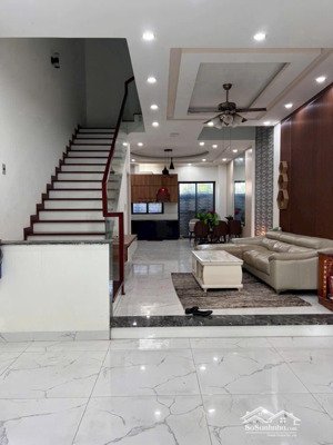 cho thuê nhà nguyên căn 3 tầng kđt hà quang 1 - có 3pn 4wc thiết kế hiện đại đầy đủ nội thất