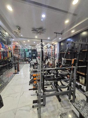 mặt phố nguyễn thái học - ba đình - 9 tầng thang máy vị trí kim cương kinh doanh đẳng cấp - 78 tỷ