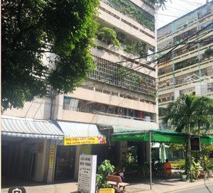 bán căn hộ tầng trệt chung cư quận tân phú