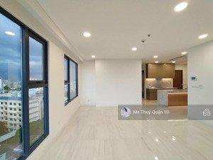 thủy sale chính văn phòng kingdom101. nhà thật. giá thật, bán và cho thuê quận 10. mời a/c xem tin.
