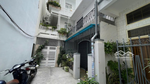 bán đất tặng nhà sau vincom lê thánh tôn lộc thọ dt 53m2 ngang 5m cách biển 500m