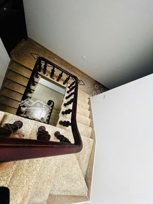 cơ hội hiếm nhà 3 tầng trung tâm tp, ở ngay vị trí đẹp: ngõ ô tô, sát trường ánh dương, vài
