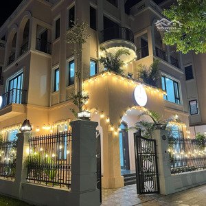 biệt thự văn quán - mặt hồ - ô góc - vỉa hè giá chỉ 80 tỷ