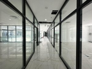 văn phòng hoặc kiot bán hàng tầng 3 diện tích 70m2