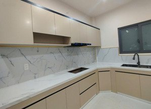 bán nhà 3 tầng mặt tiền hẻm kinh doanh sát phạm hùng - 64m2 - nhỉnh 9 tỷ- lh 