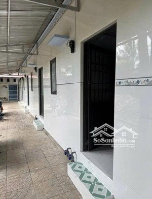 cần bán gấp dãy trọ ngay chợ 434 đang có thu nhập 6tr/th - 90m2 ngang 6 dài 15, đường nhựa 5m, shr