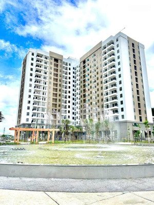 sở hữu ngay căn 47m2 bao gồm 2pn, 1wc, 1pk chỉ cần đưa trước 121 triệu là nhận ngay căn hộ giá rẻ