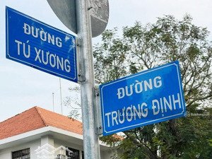 biệt thự sân vườn thang máy 5 tầng 158m² đường tú xương q3, khu cán bộ vip - chỉ 49 tỷ