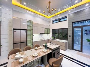 sở hữu nhà phố vị trí vàng ngay trung tâm bến lức, nhà phố thương mại chỉ hơn 3 tỷ