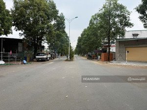 đất mặt tiền kinh doanh, đường lớn 24m thông ql13, sổ riêng,full thổ - 153m2=6x25,5 / giá 6,7 tỷ