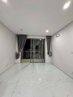 bán căn hộ 2pn - sổ hồng riêng- cc sky line -89 hoàng quốc việt q7- dt 66m2- giá 3.7 tỷ