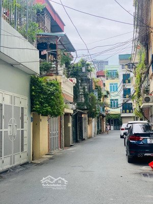 nhà mỹ đình 64mx5t thang máy, oto vào nhà, cách mặt phố phạm hùng chỉ 100m. giá 12.9 tỷ