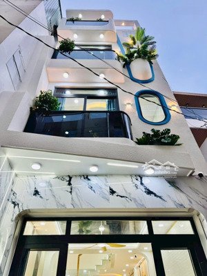 chủ bán gấp nhà nguyễn văn đậu, p5, bình thạnh. giá 2ty950trieu. dt 65m². sổ hồng riêng chính chủ