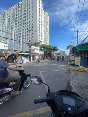 mặt tiền đường bình long, phường phú thạnh dt 11mx47m cấp 4 giá 52 tỷ