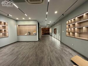 BDS HVL ️ CHO THUÊ NHÀ PHỐ MẶT TIỀN NGUYỄN CƠ THẠCH – KĐT SALA CHỈ 180 TRIỆU/THÁNG