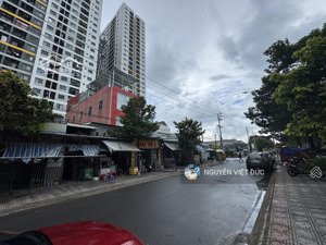 bán gấp đất 131m2 mặt tiền kinh doanh chân chung cư đối diện trường cấp 2 thuận an