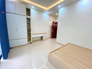 cho thuê nhà liền kề nguyên căn vinhomes marina, hải phòng