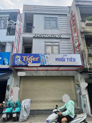 5x22m, 3 lầu, hđ thuê 30tr, nhà mặt tiền thích quảng đức, sát phố phan xích long, bán 19.5 tỷ