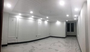 bán nhà mặt tiền nội bộ phạm thế hiển, 3 lầu 2 sân thượng, 5x24m, 7pn 7wc, sổ hồng chính chủ