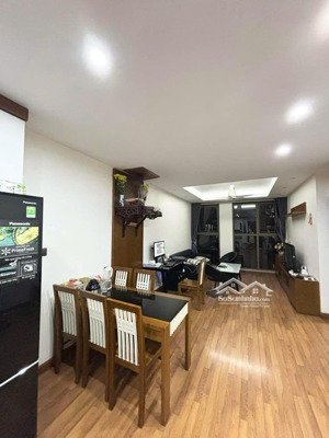 bán nhanh căn hộ chung cư đẹp 70m2, 5,9 tỷ tại home city - trung kính, cầu giấy, hà nội
