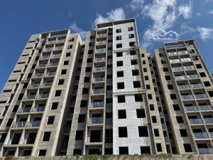căn hộ giá rẻ phù hợp cho tất cả mọi người, dt: 58m2, 2pn, 2wc.