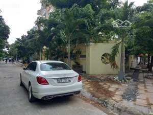 biệt thự căn góc! giảm giá sâu, đường bình lợi, p13, dt 18x18m, 4 tầng, 36.5 tỷ (tl)