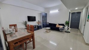 cần bán gấp chung cư 1050 62m2 2pn 2wc giá 1tỷ620