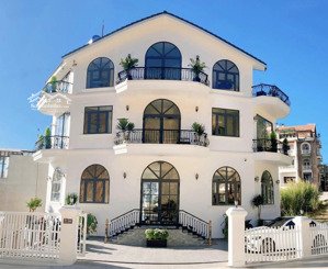 bán villa đẹp view thung lũng doanh thu ổn định 100tr/th - giá 36 tỷ