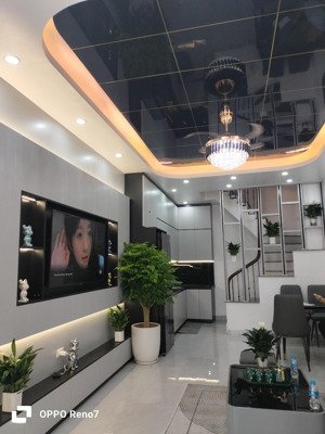 bán nhà mới cạnh hồ văn chương, 2 mặt thoáng, full nội thất, 3 phòng ngủ rộng, 7.15 tỷ